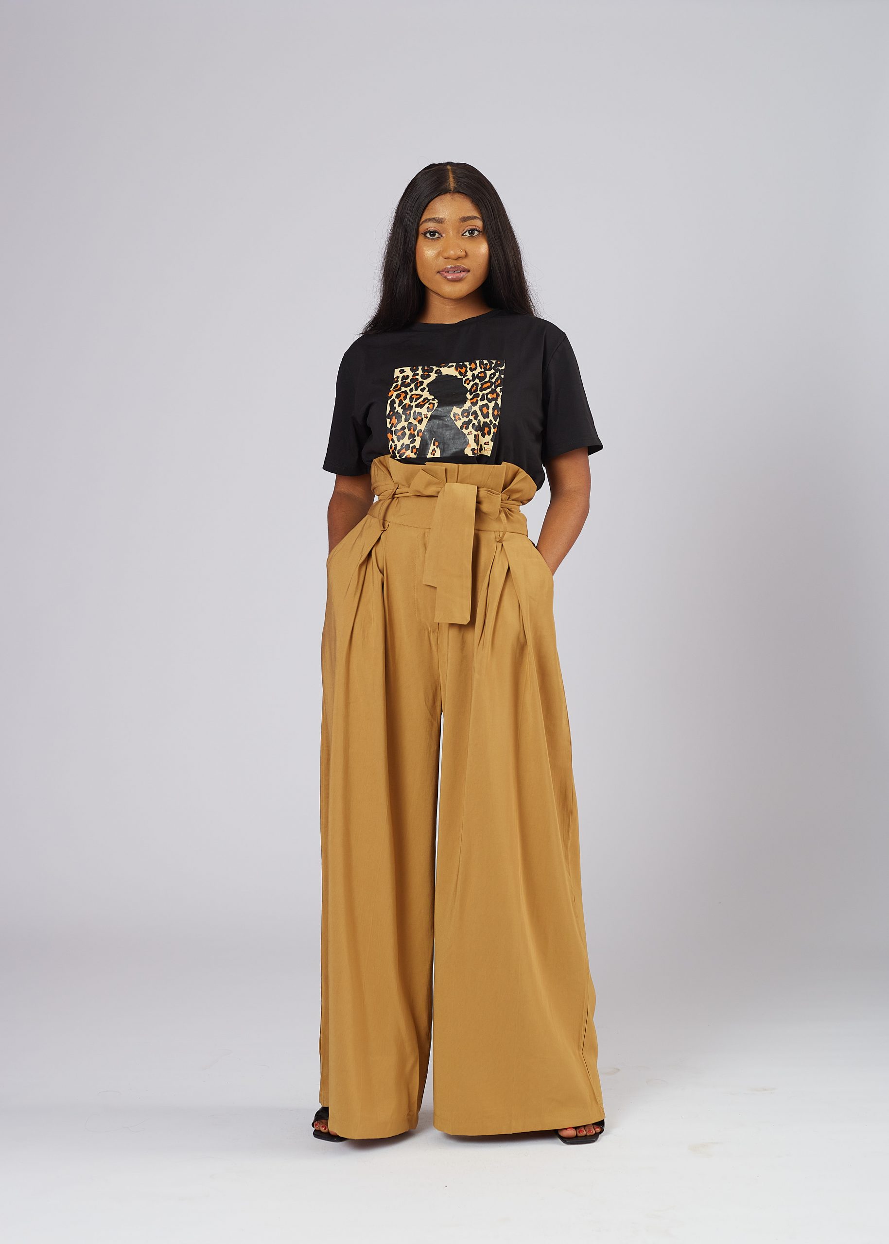 How to wear palazzo trousers this summer: all you need to know - Lookiero  Blog